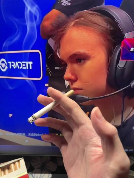 LCK转会市场乱成一锅粥，Clid与GEN因放人太晚起争议