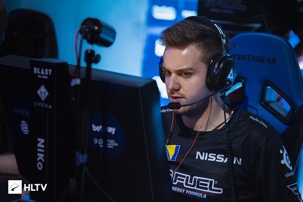 FunPlus Phoenix vs TT季后赛首发名单公布：新人王Milkyway野区碰撞Beichuan