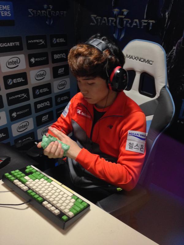 ucal ：作为选手，哪怕只剩一点机会也要努力争取